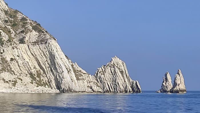 Spiaggia Delle Due Sorelle